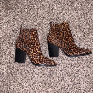 Marc fisher cheetah booties size 7